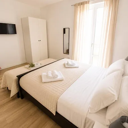 Bed & Breakfast Testa Del Moro - Nel Cuore Di 3*